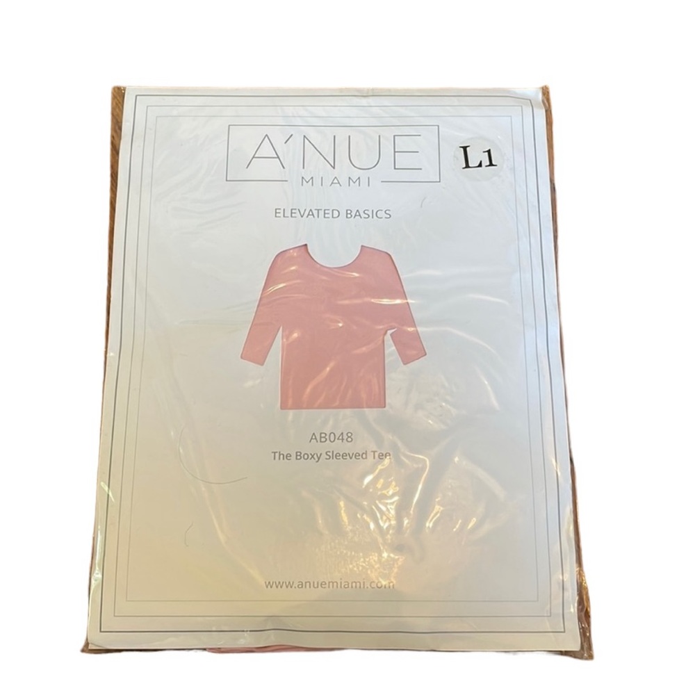 A’nue Miami Boxy 3/4 sleeved tee in Ballet Slipper. Size LI (XL) NWT